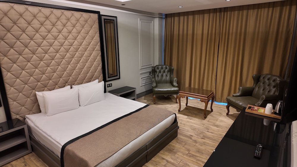 Luxury Room photo 1