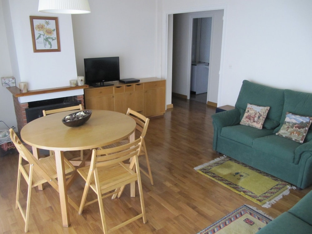 Apartment, 3 Bedrooms photo 1