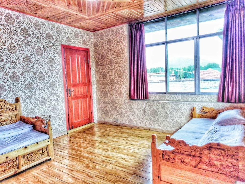 Signature Suite with View photo 1