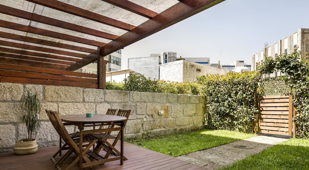 Superior Apartment, 1 Bedroom, Garden Area