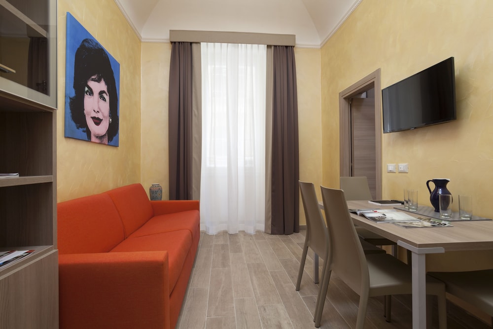City Apartment, 1 Bedroom, Annex Building (Via Carlo Cattaneo, 24) photo 2