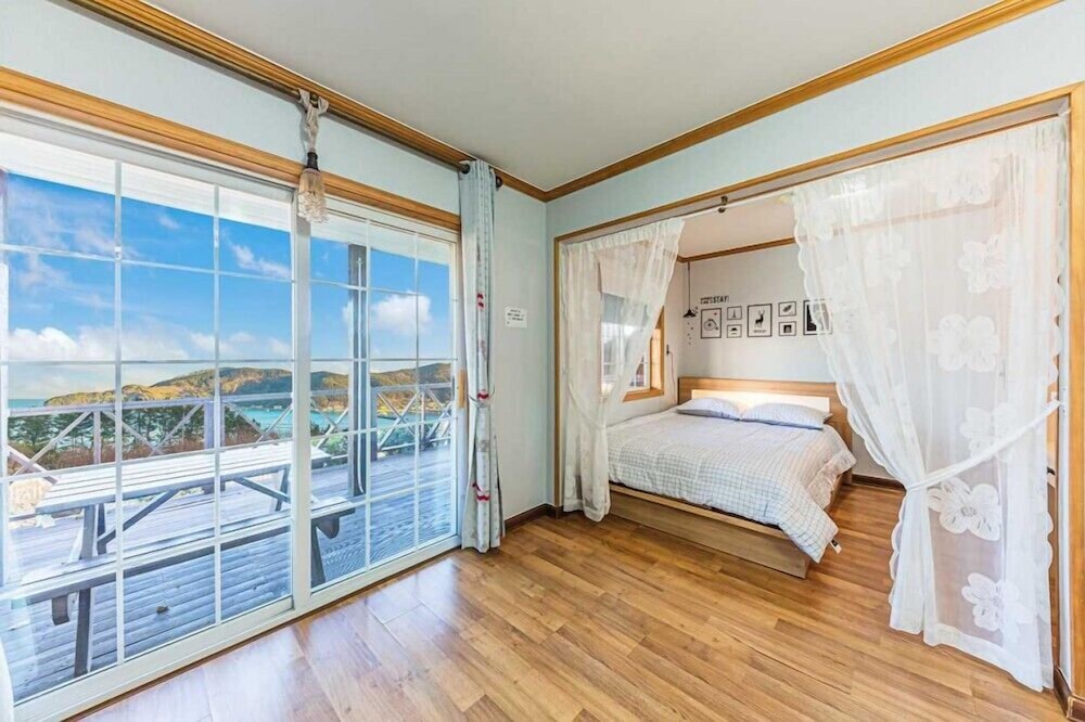 Room (Sansooyoo) - Photo 1
