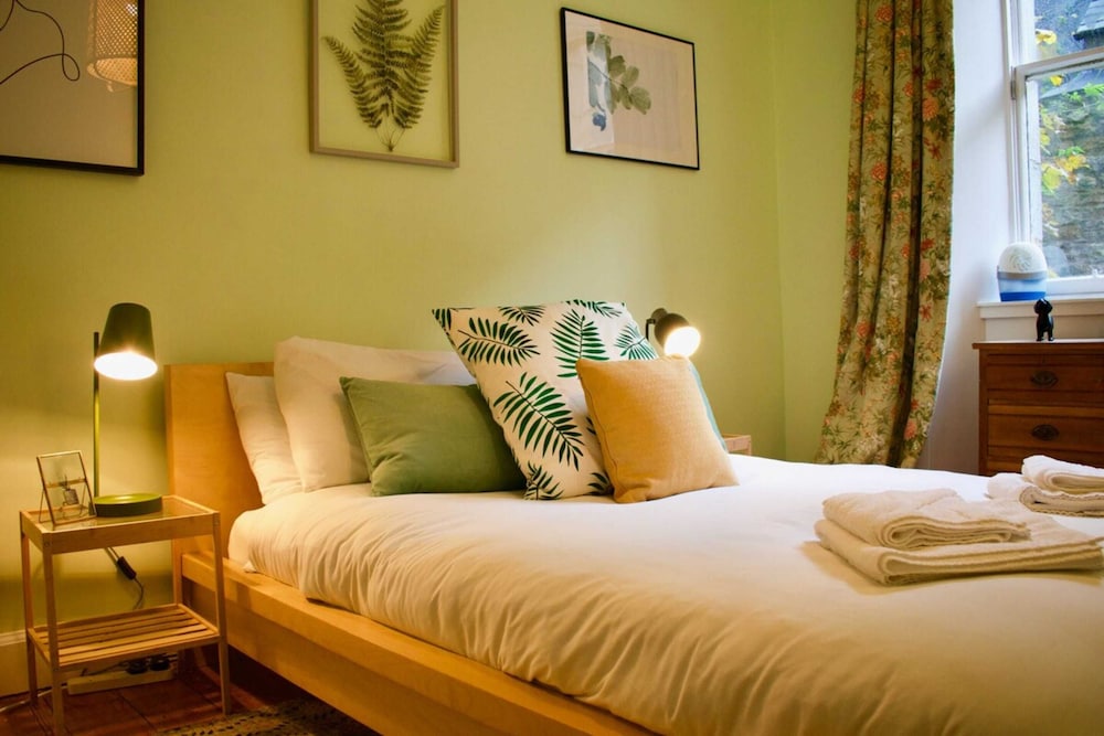 Apartment (3 Bedrooms)