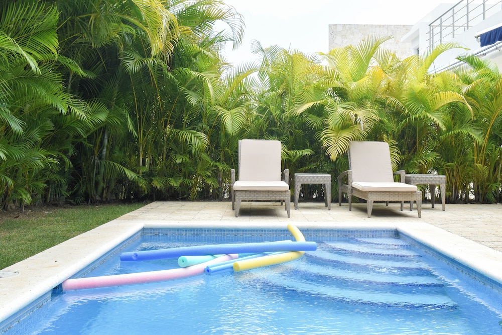 Superior Villa, Private Pool photo 3