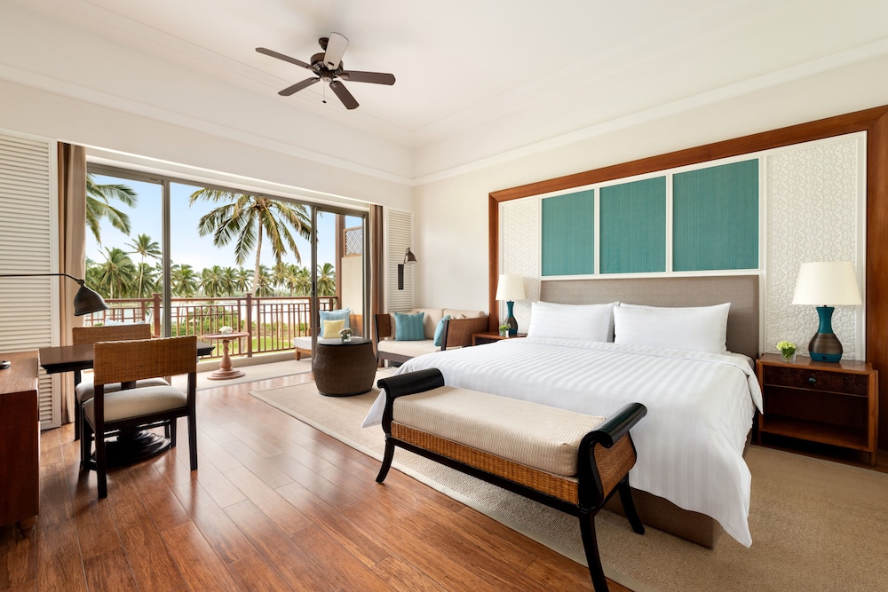 Deluxe Room, 1 King Bed
