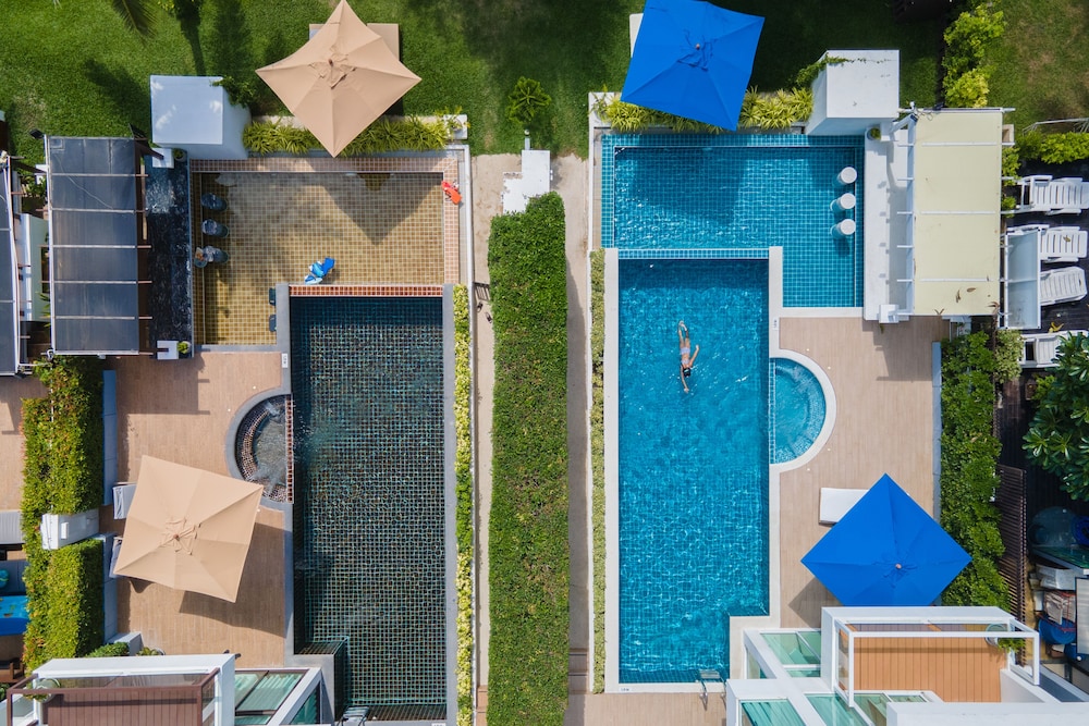 Four-Bedroom Beachfront Pool Villa - Photo 11