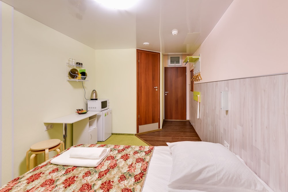 Standard Double Room, No Windows