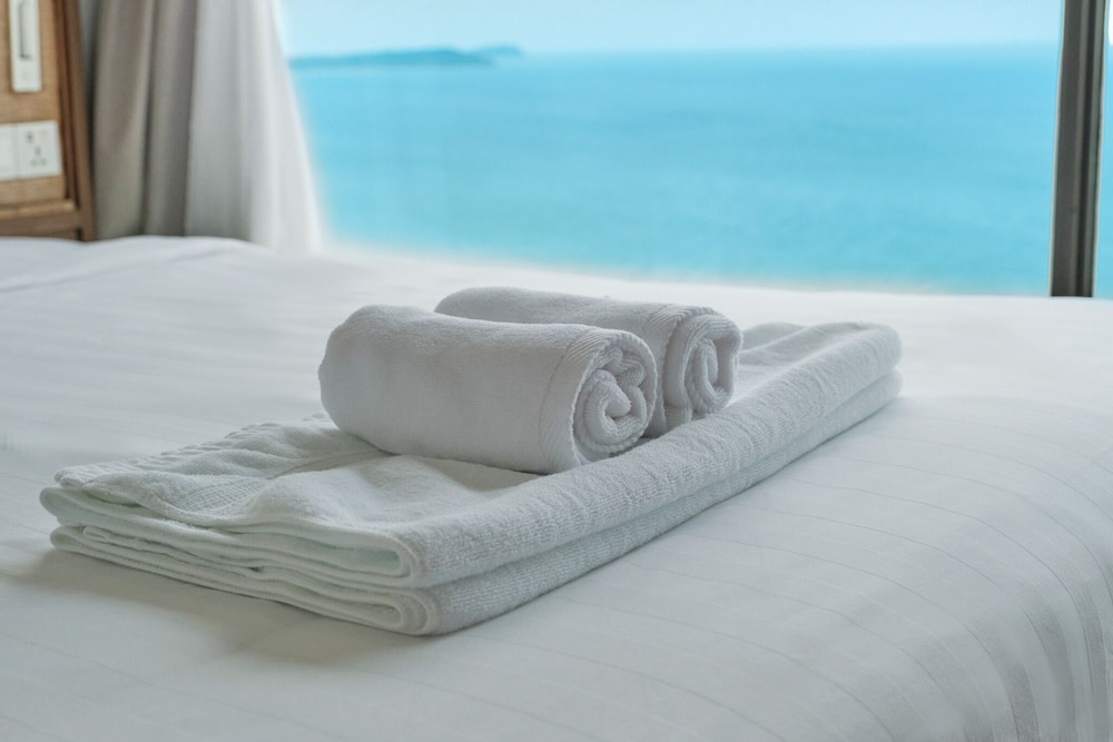 Luxury Apartment, 2 Bedrooms, Ocean View