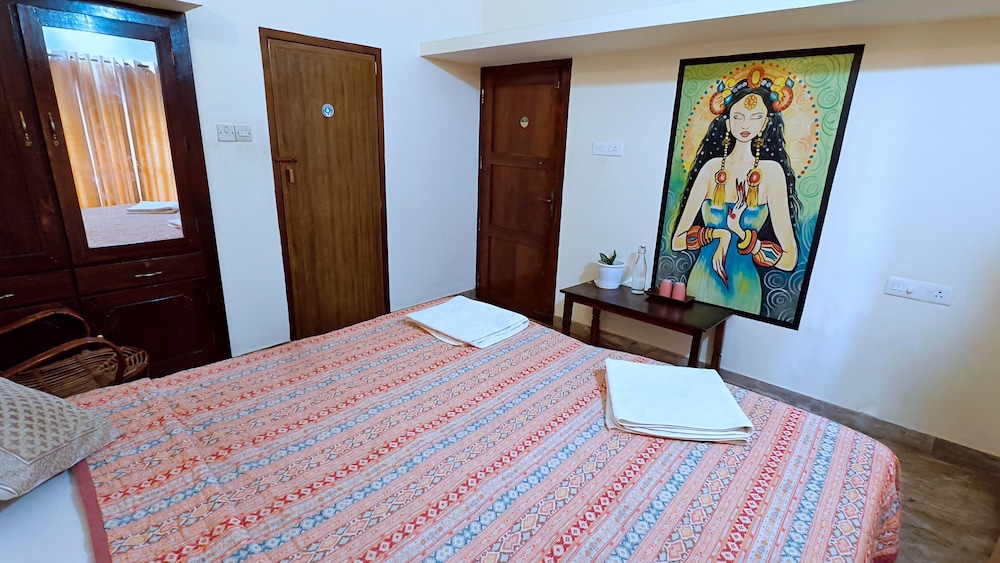 Standard Double Room - Photo 5