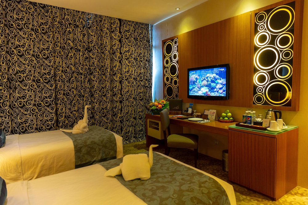 Standard Room, 2 Twin Beds, Park View - Photo 9