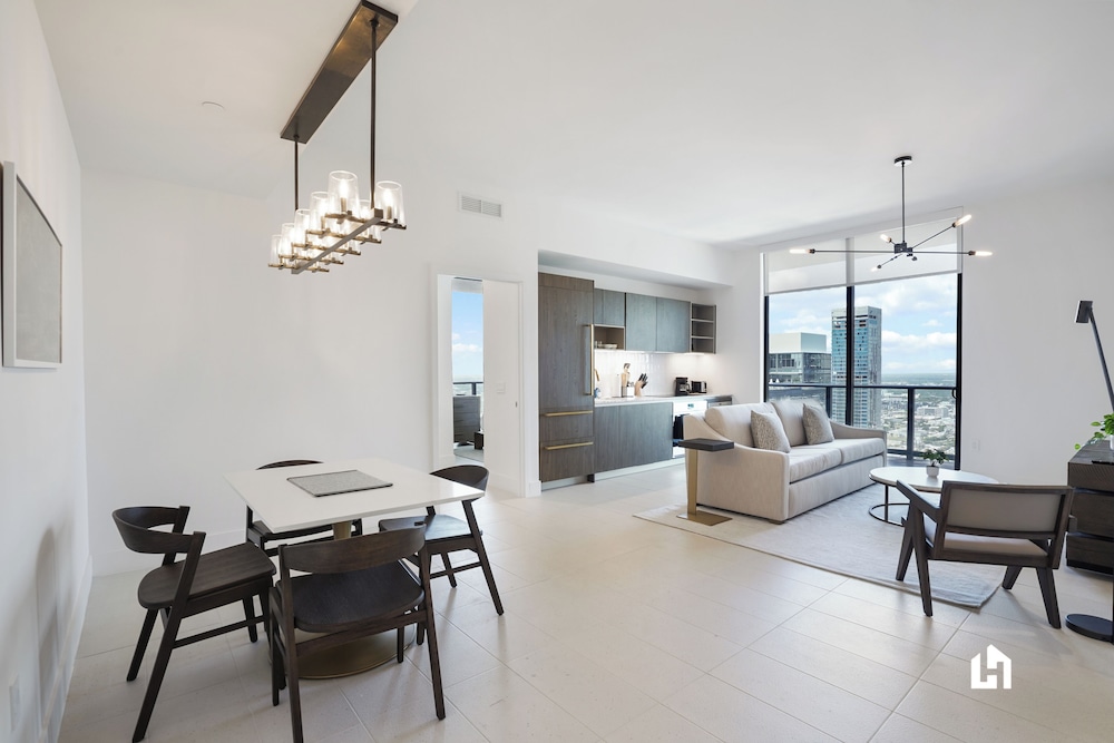 Apartment, 2 Bedrooms, Balcony, Ocean View photo 3