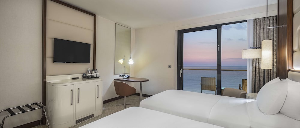 Room, 2 Twin Beds, Balcony, Sea View (Guest Room)