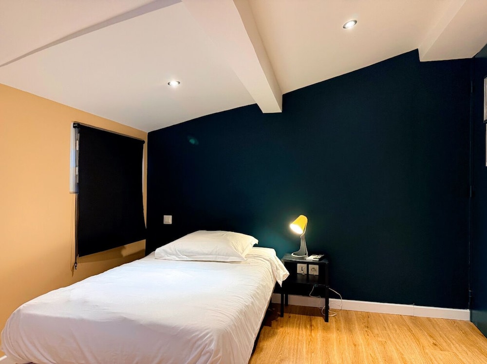 Standard Single Room, 1 Twin Bed, Non Smoking