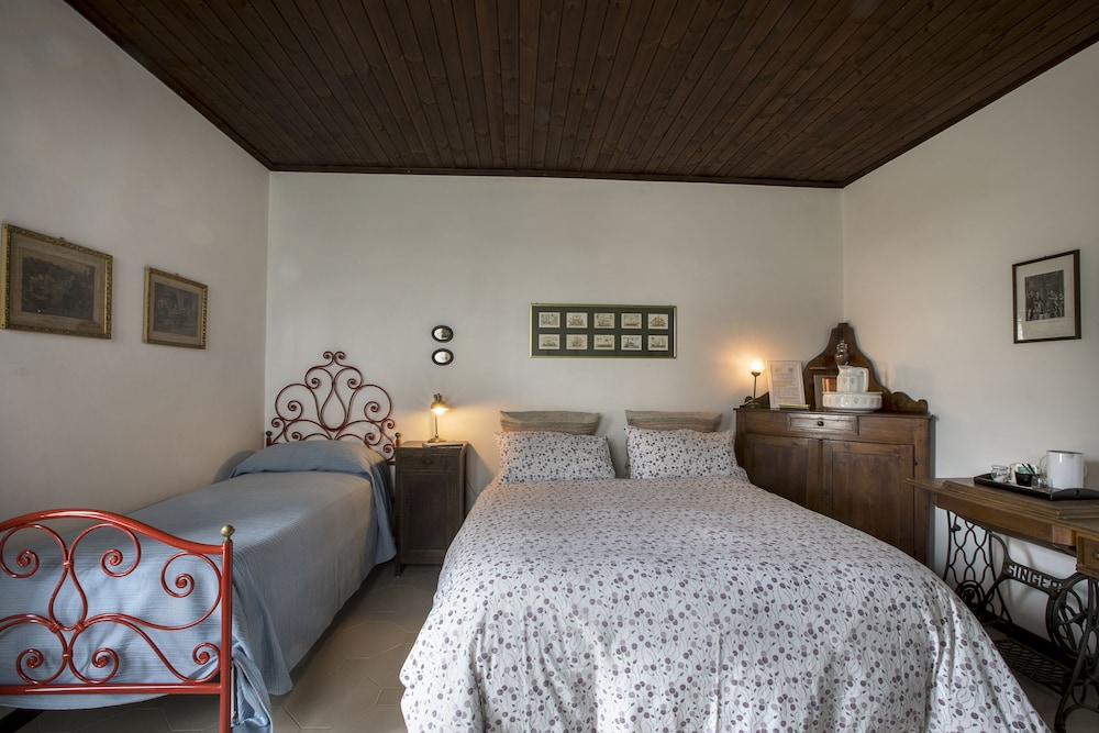 Triple Room photo 2