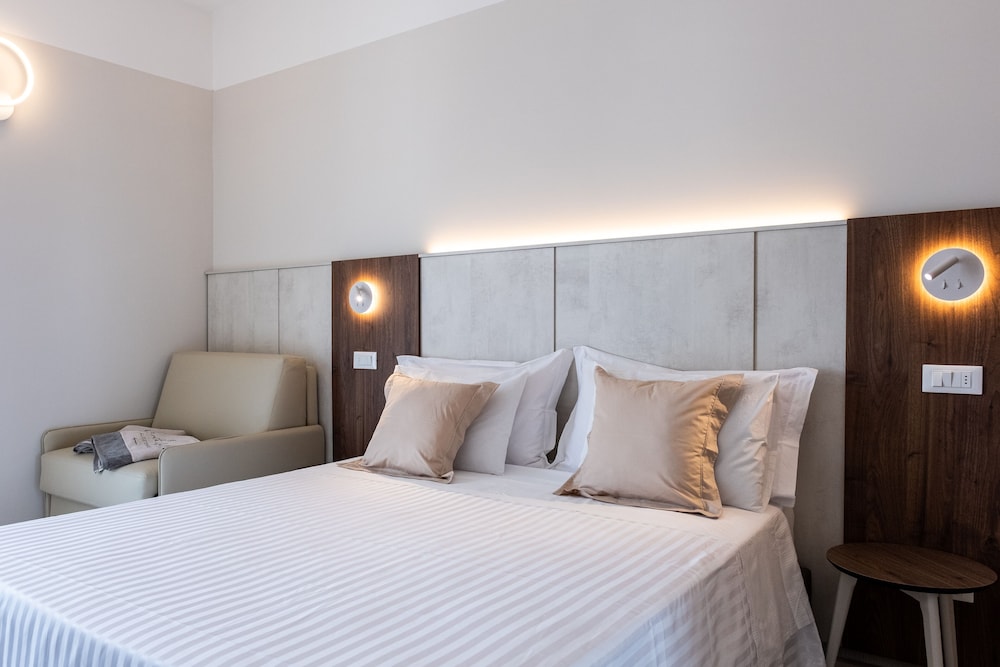 Panoramic Quadruple Room