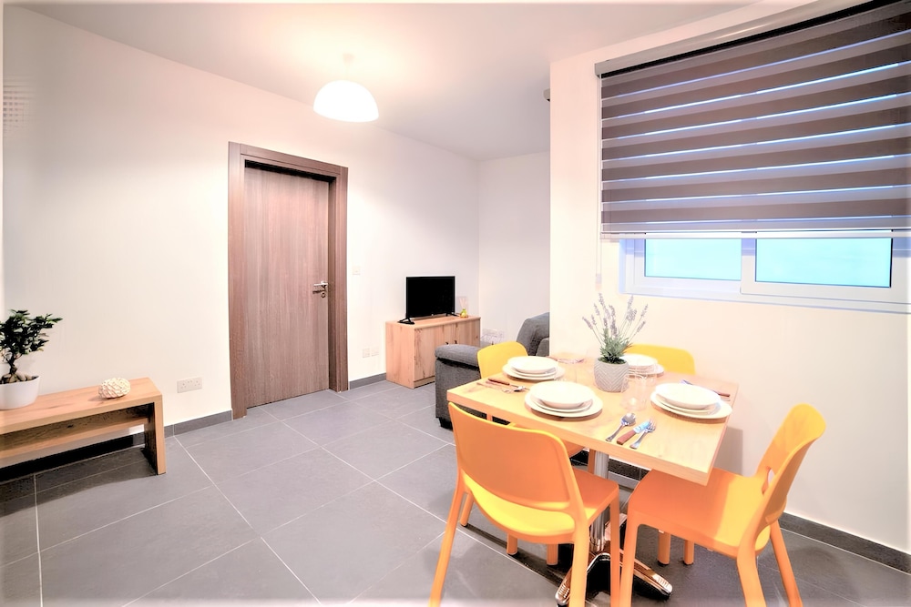 Classic Apartment - Photo 1