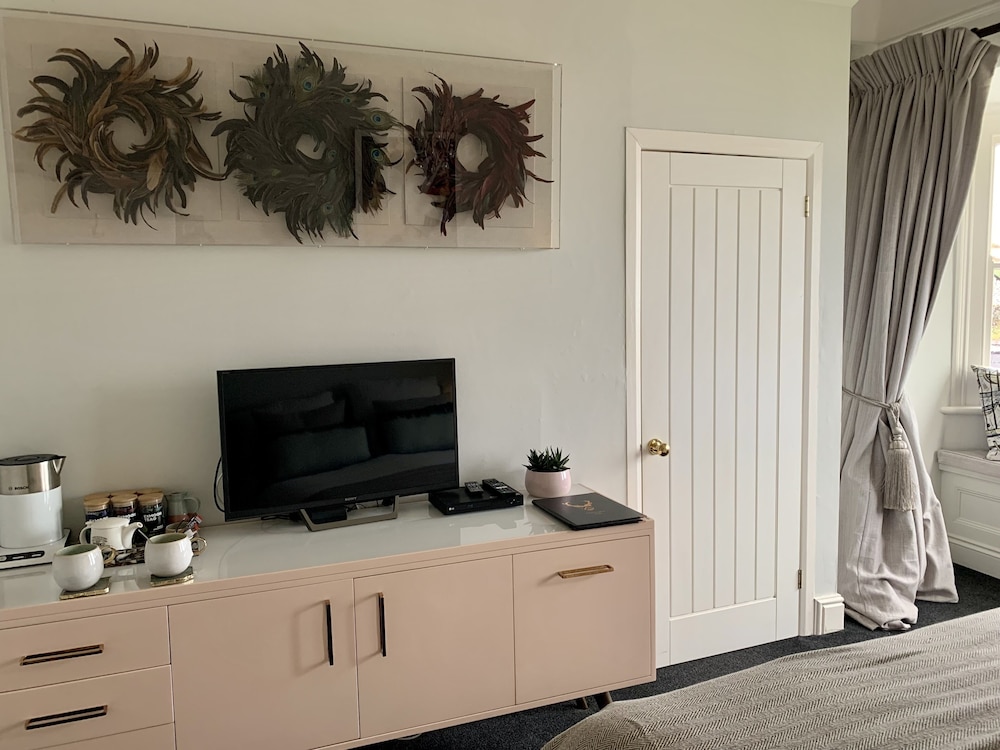 Signature Double Room, Ensuite, Sea View (Santa Lucia) photo 2