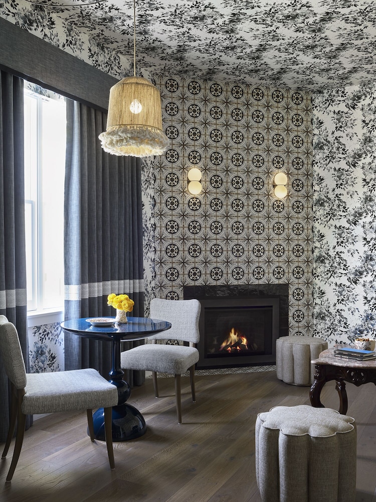 Suite (Carriage House) photo 3