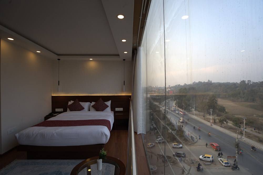 Deluxe Double Room photo 3