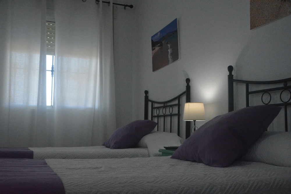 Twin Room, 2 Twin Beds, Terrace, Garden View photo 3