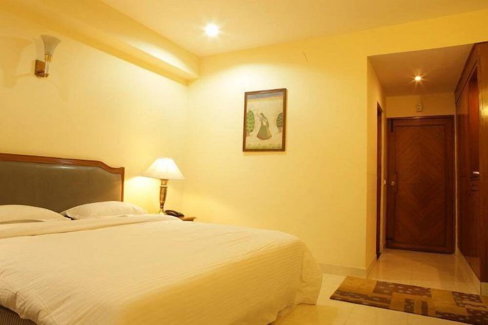 Executive Room - Photo 4