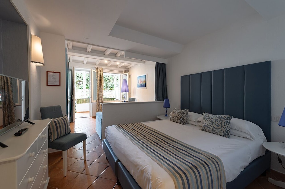 Basic Triple Room - Photo 1