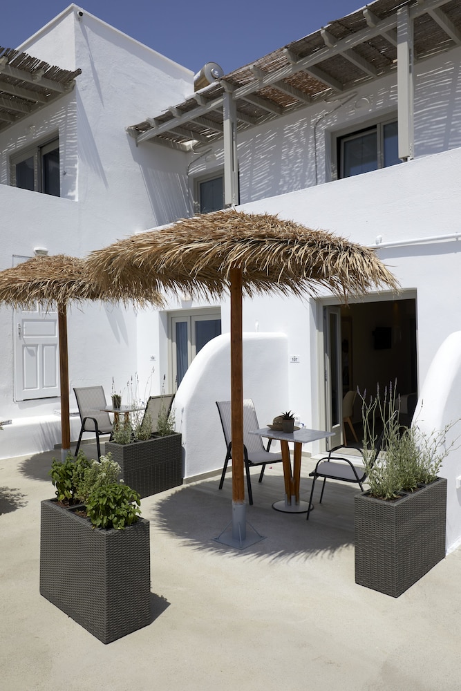 Deluxe Double or Twin Room, Sea View - Photo 7