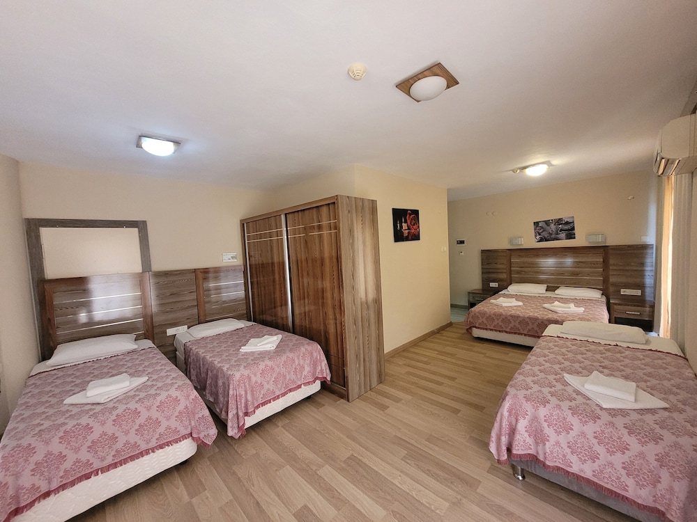 Comfort Suite(Honeymoon Suite),Sea View photo 1