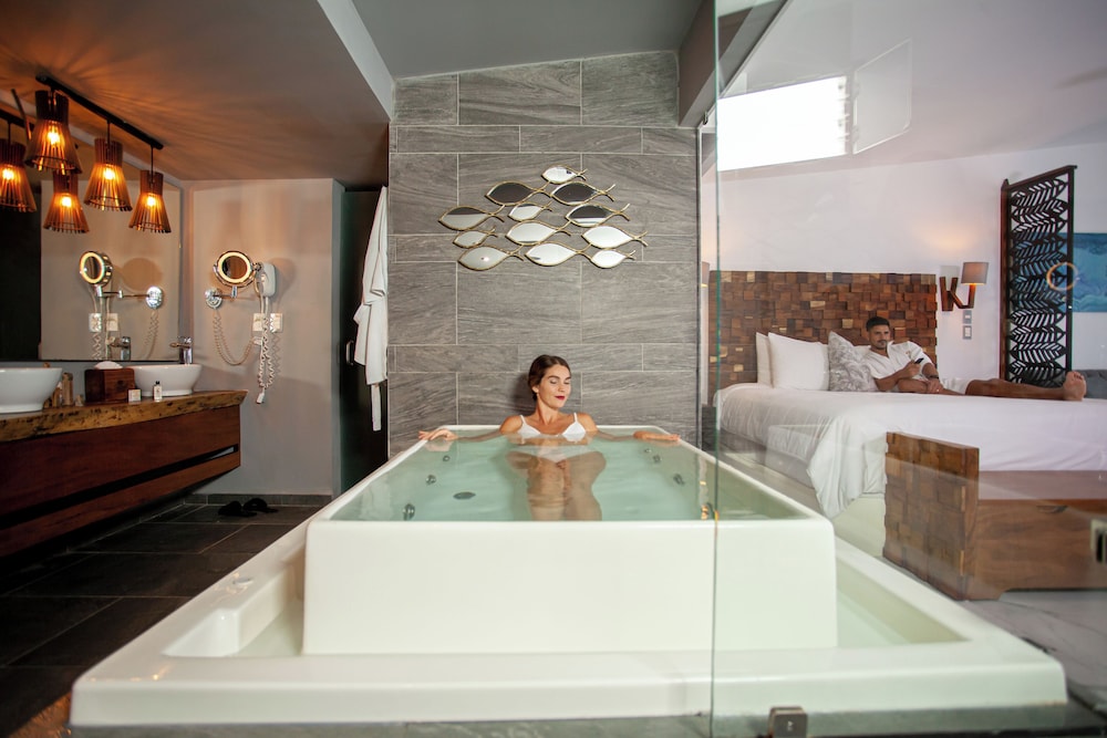 Grand Jeex Suite
