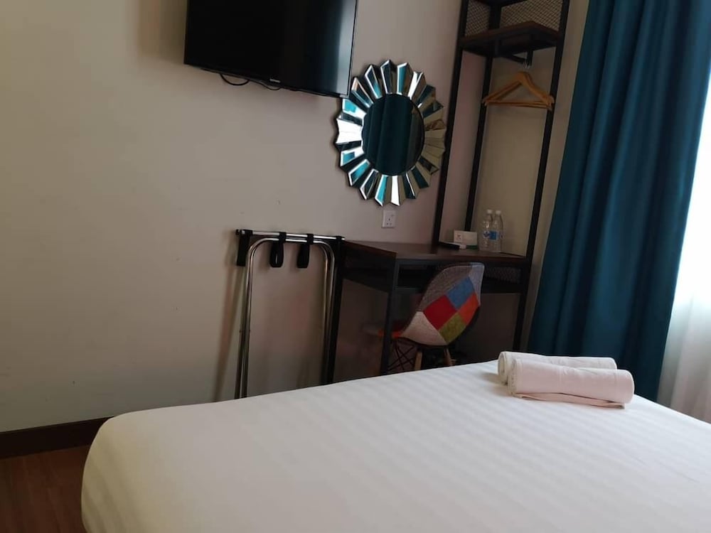 Standard Double Room - Photo 2