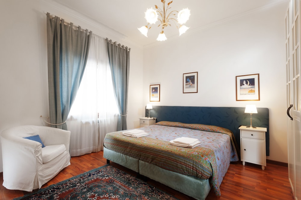 Suite photo 1