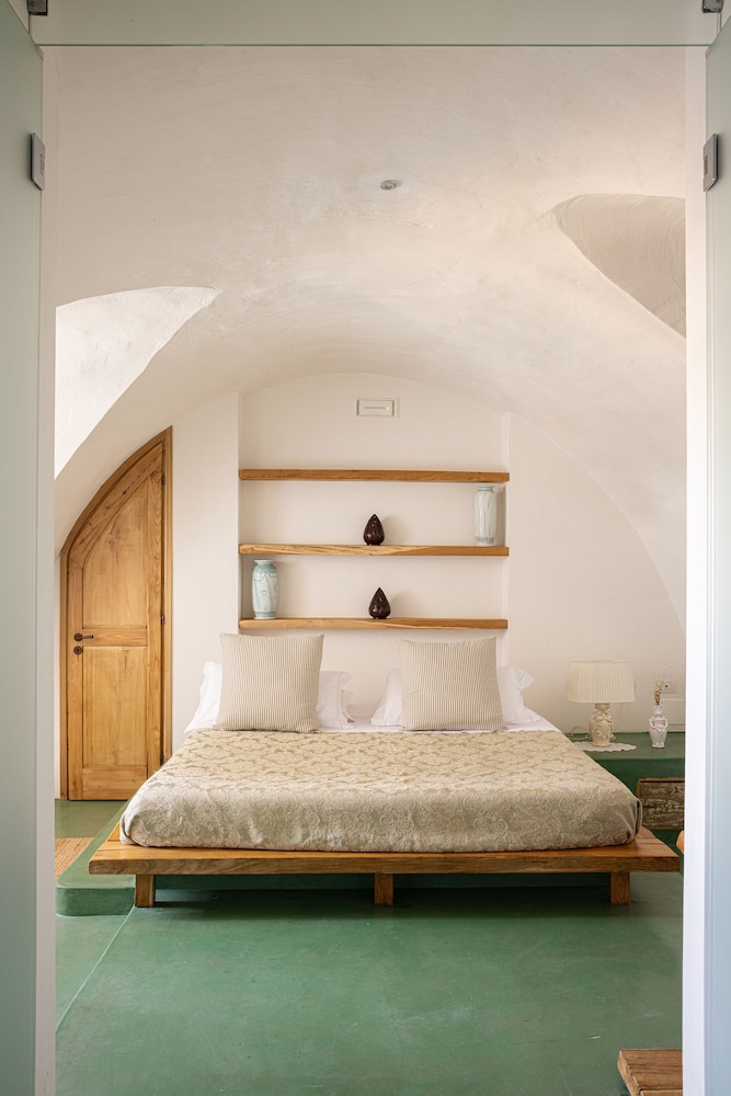 Classic Room - Photo 3