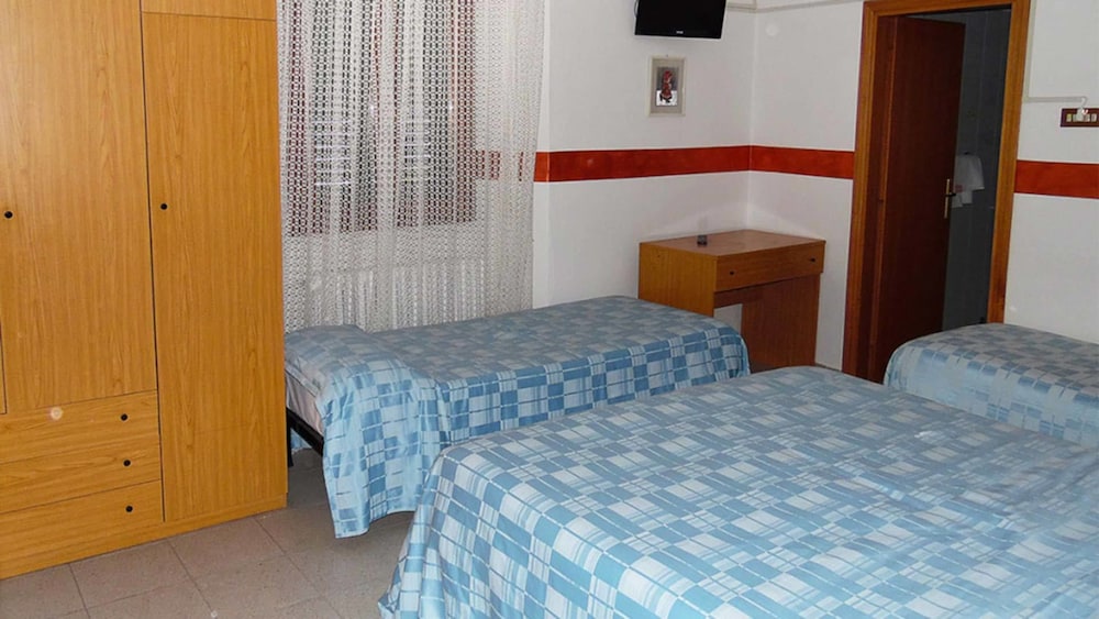 Quadruple Room photo 2