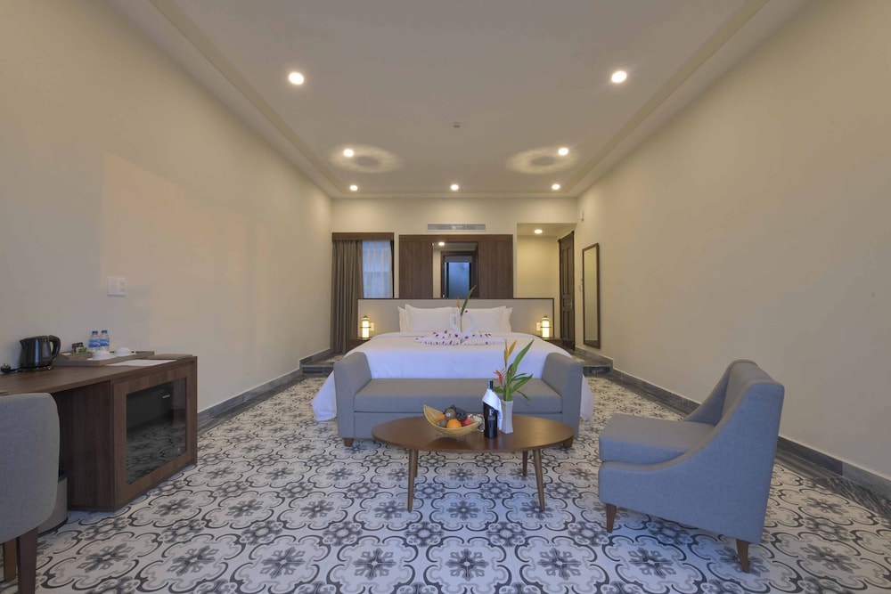 River & Lake View Villa - Photo 17