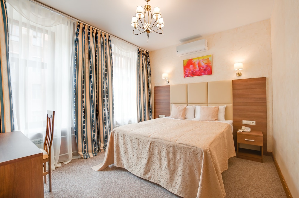Superior Double or Twin Room photo 1
