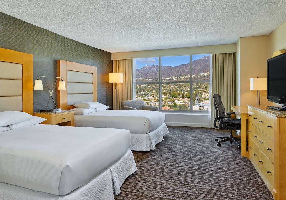 Deluxe Room, 2 Double Beds - Photo 1