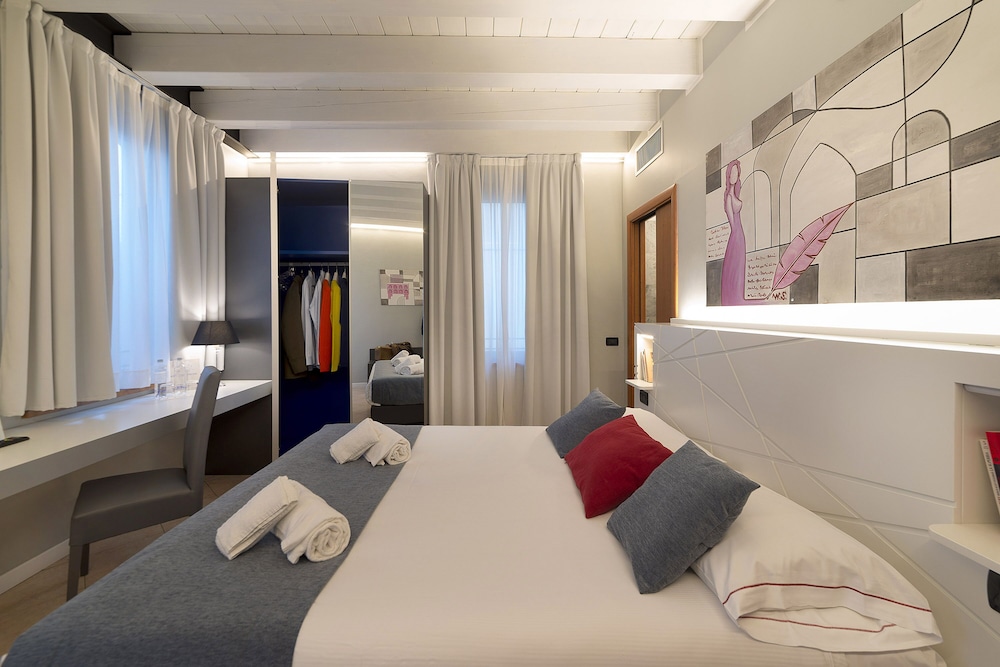 Comfort Double Room, 1 Queen Bed, Balcony photo 1