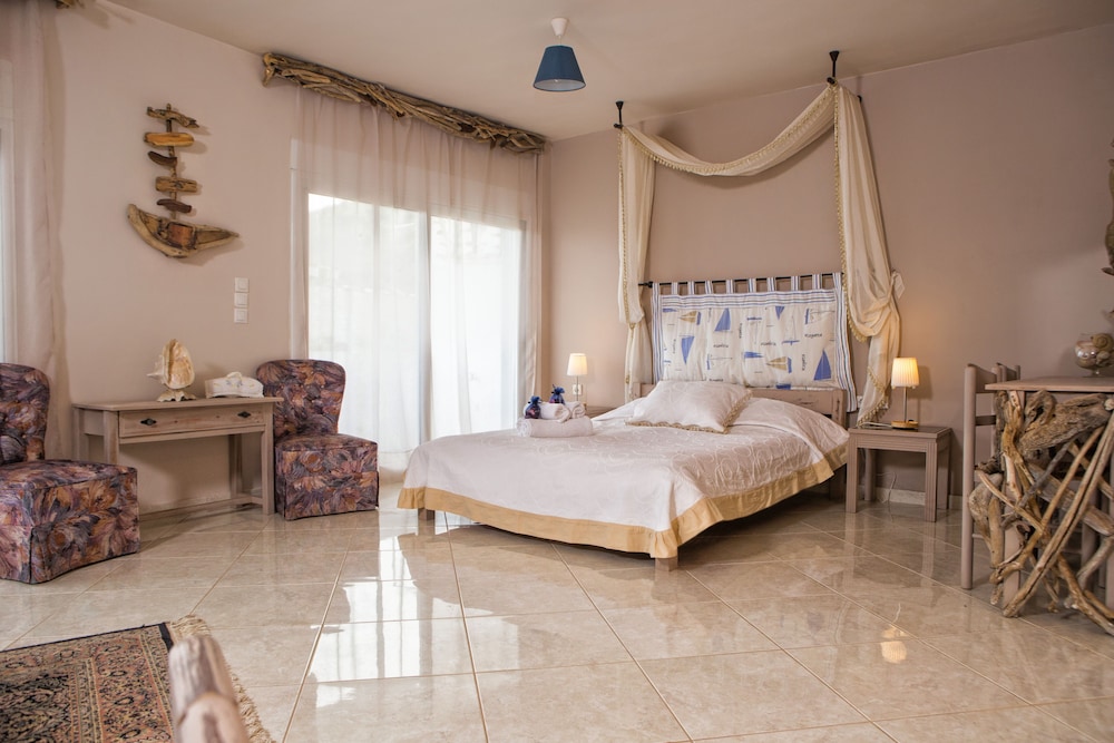 House, 2 Bedrooms, Sea View photo 1