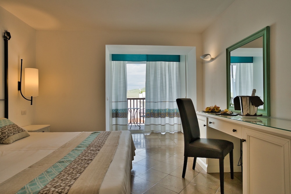 Classic Double Room - Photo 1