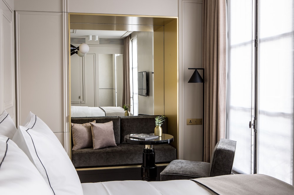 Deluxe Double Room photo 2