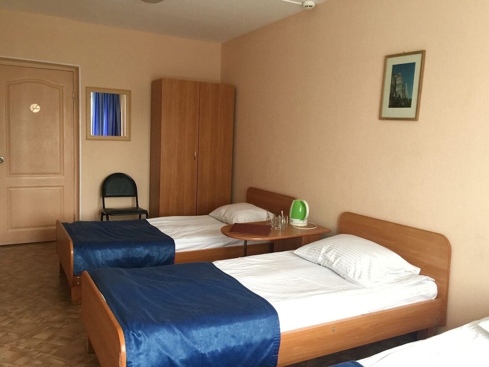 Economy Room (5 beds)