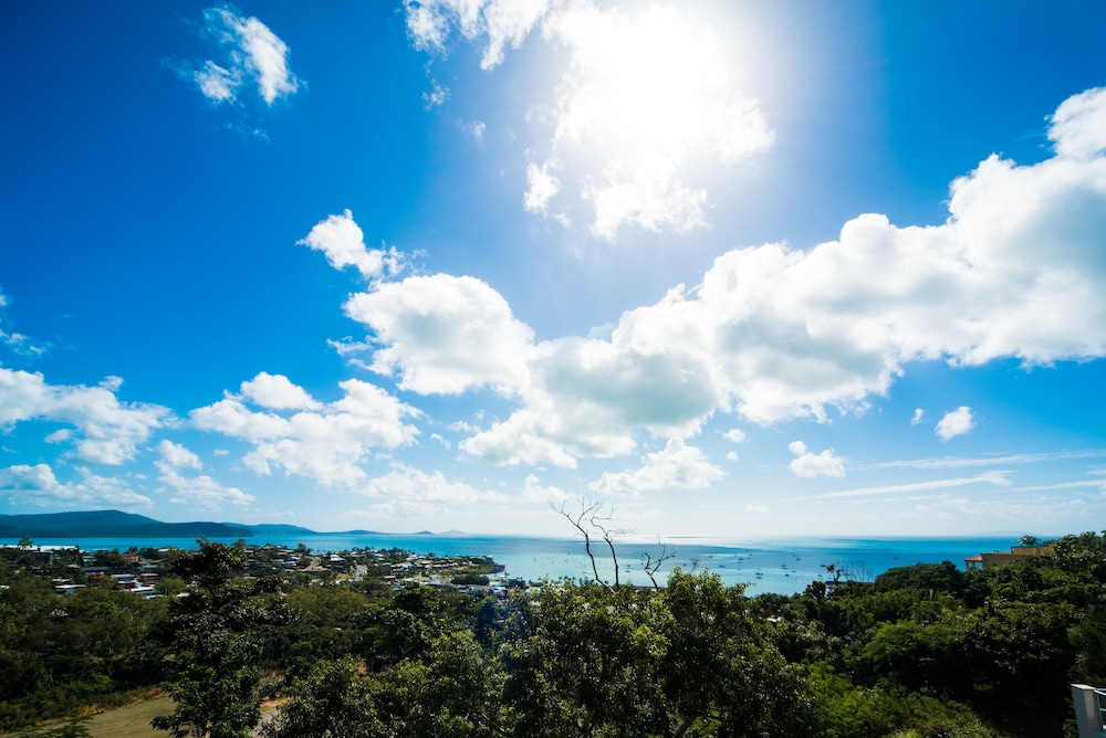 2 Bedroom Ocean View