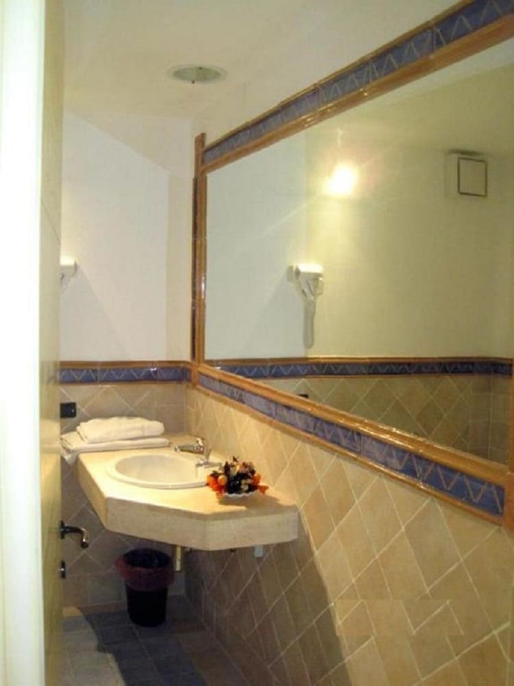 Classic Double Room photo 2