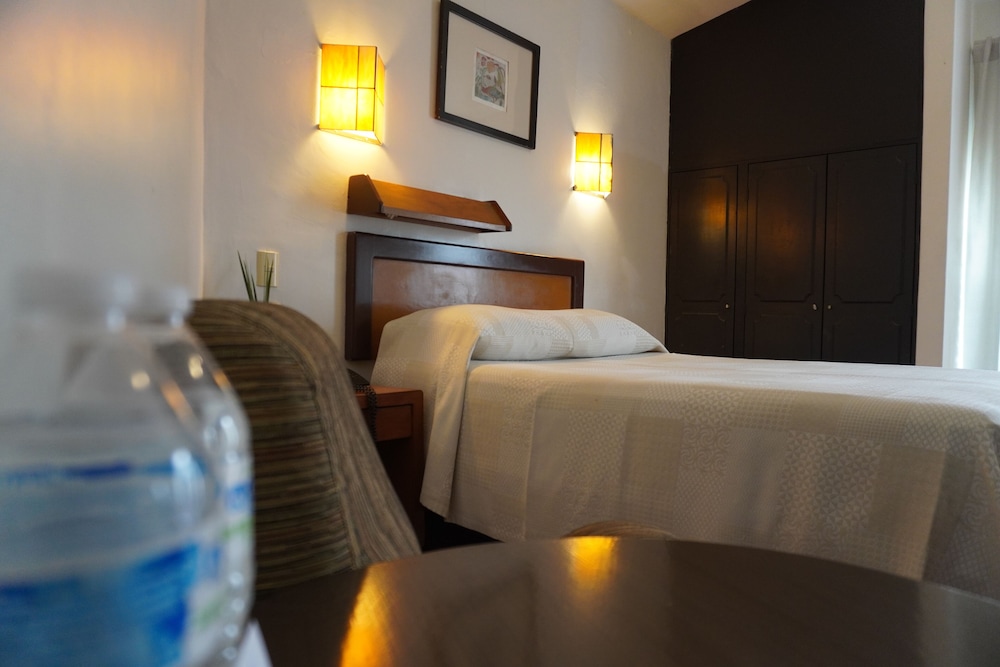 Standard Room - Photo 4