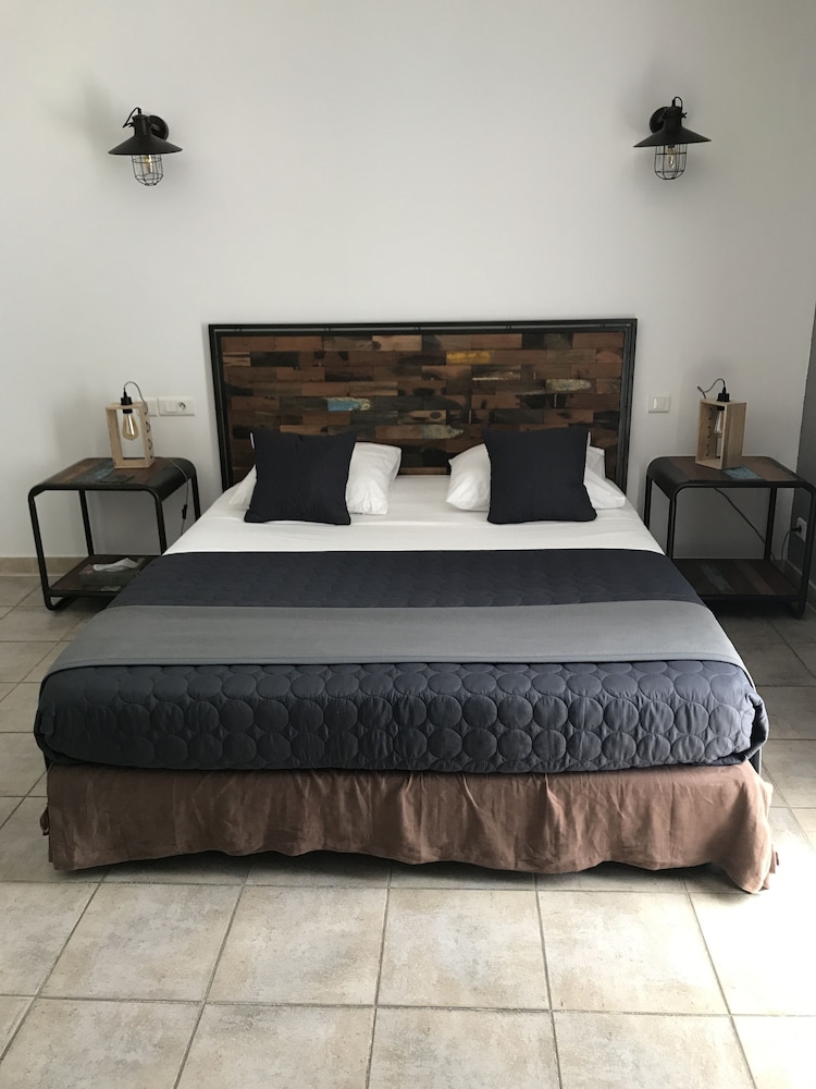 Superior Double Room - Photo 4