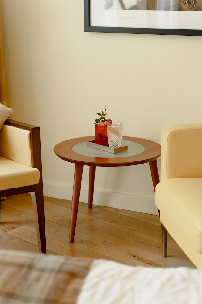 Enviable Double Room - Photo 4