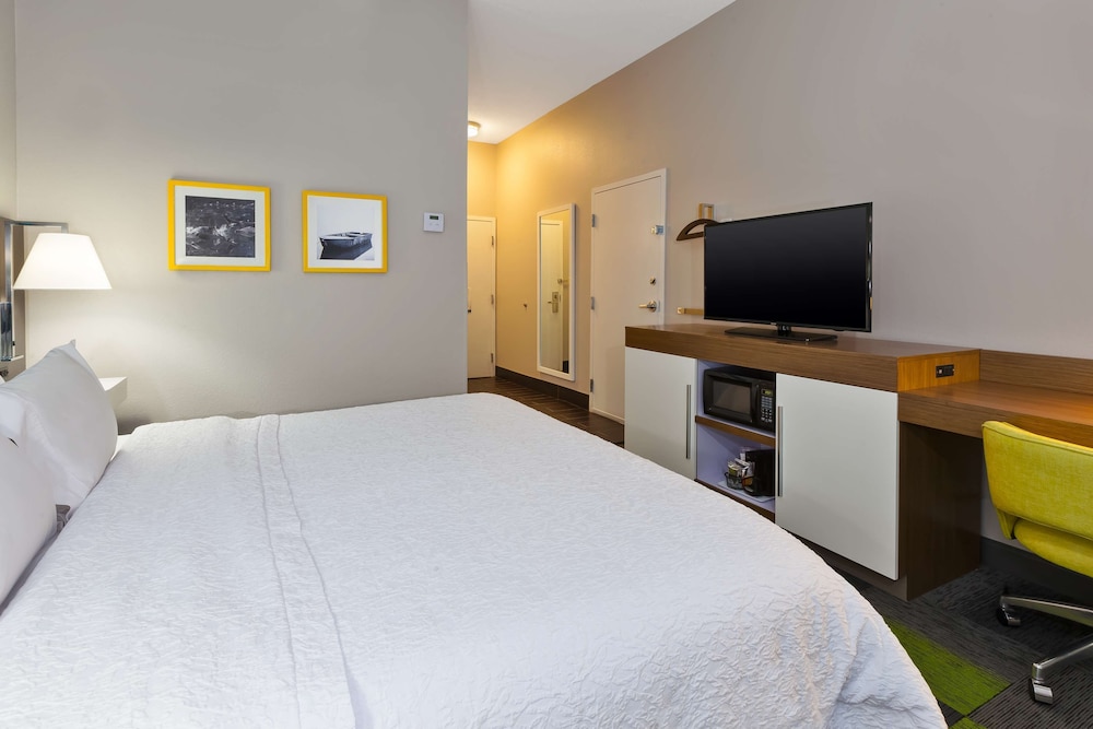 Room, 1 King Bed, Accessible, Non Smoking photo 3
