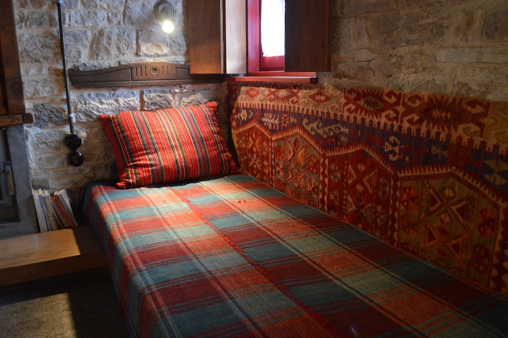 Luxury Triple Room, Mountain View (Roka) photo 2