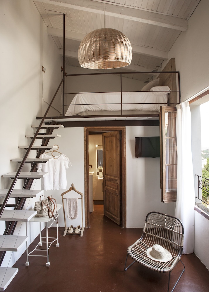 Penthouse Room