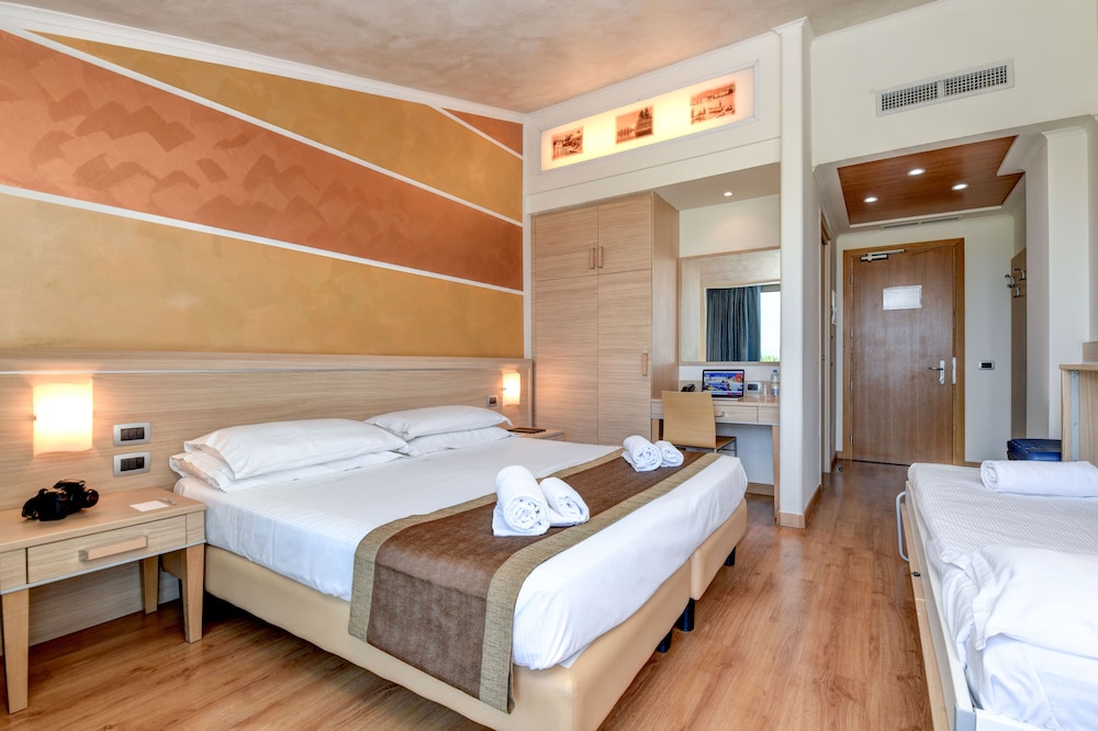Triple Room (Countryside View) photo 2